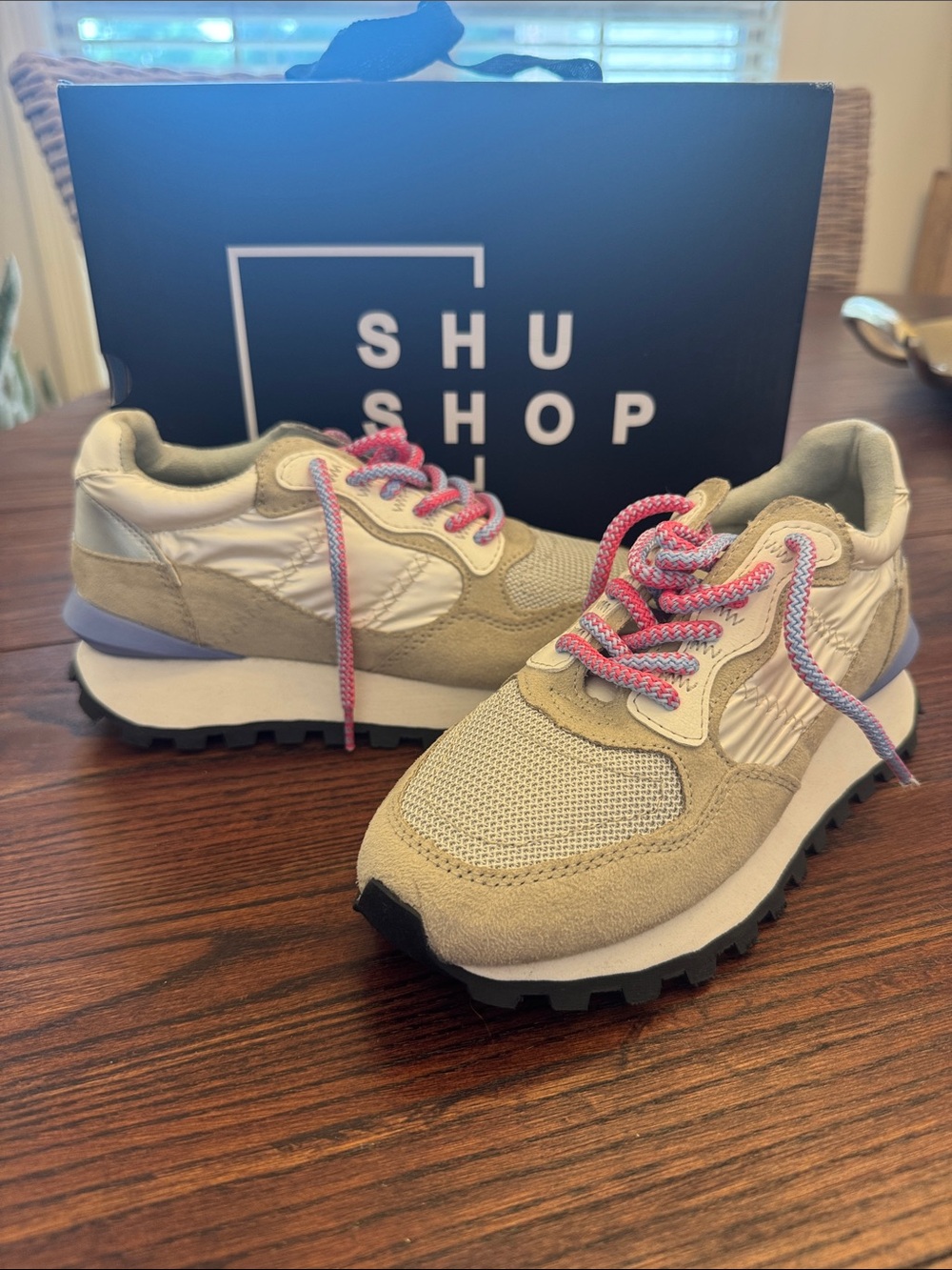 NWT SHU SHOP Phoebe Mini sneaker size 2 kids gray white